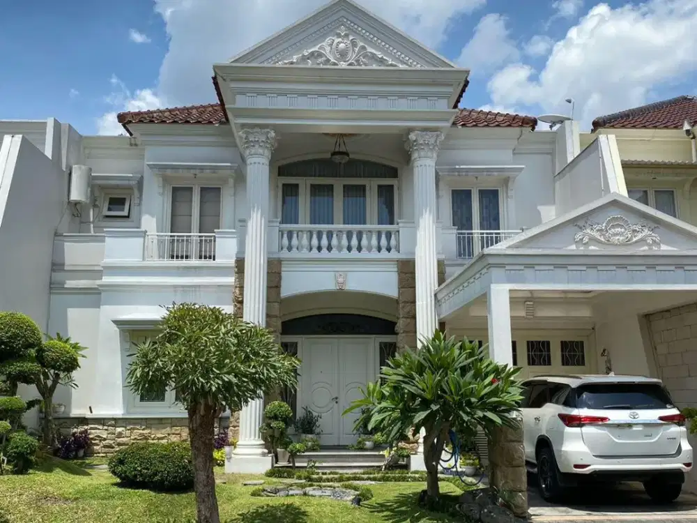 Rumah 2 Lantai Bagus Furnished SHM di Wisata Bukit Mas