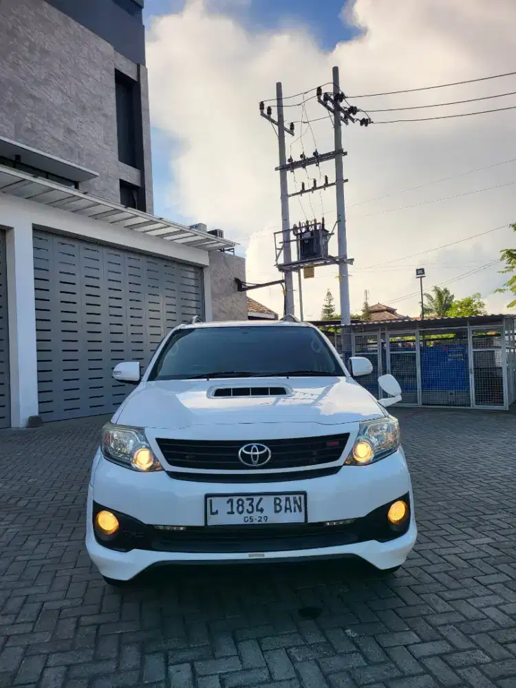 [Gress Mobil Kutisari]Fortuner G TRD Sportivo Diesel AT 2014