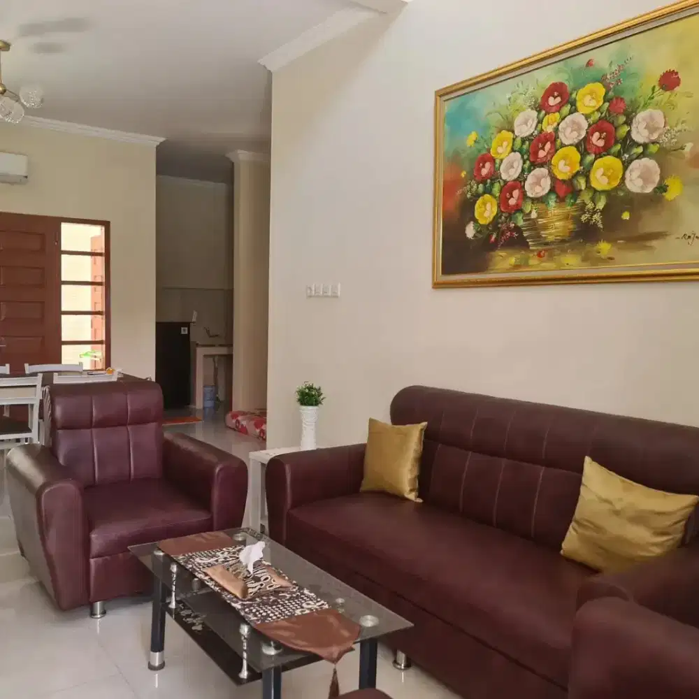 Disewakan / dikontrakkan bulanan / tahunan full furnish