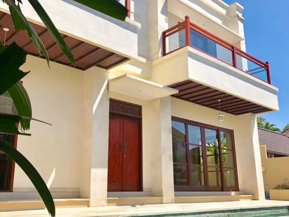 Villa Aire Tenang dan Nyaman Disewakan di Jimbaran Area