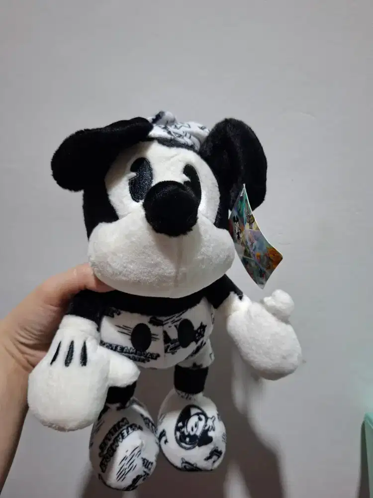 Boneka Mickey Mouse Classic ori