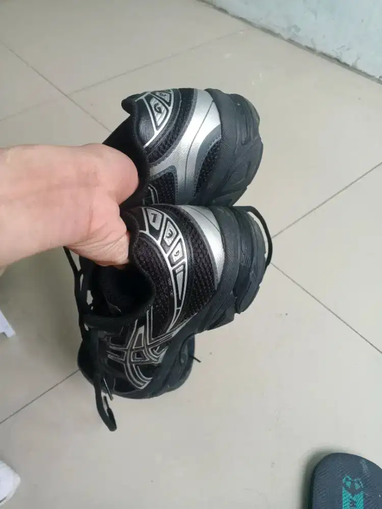 Asics gel-1130.