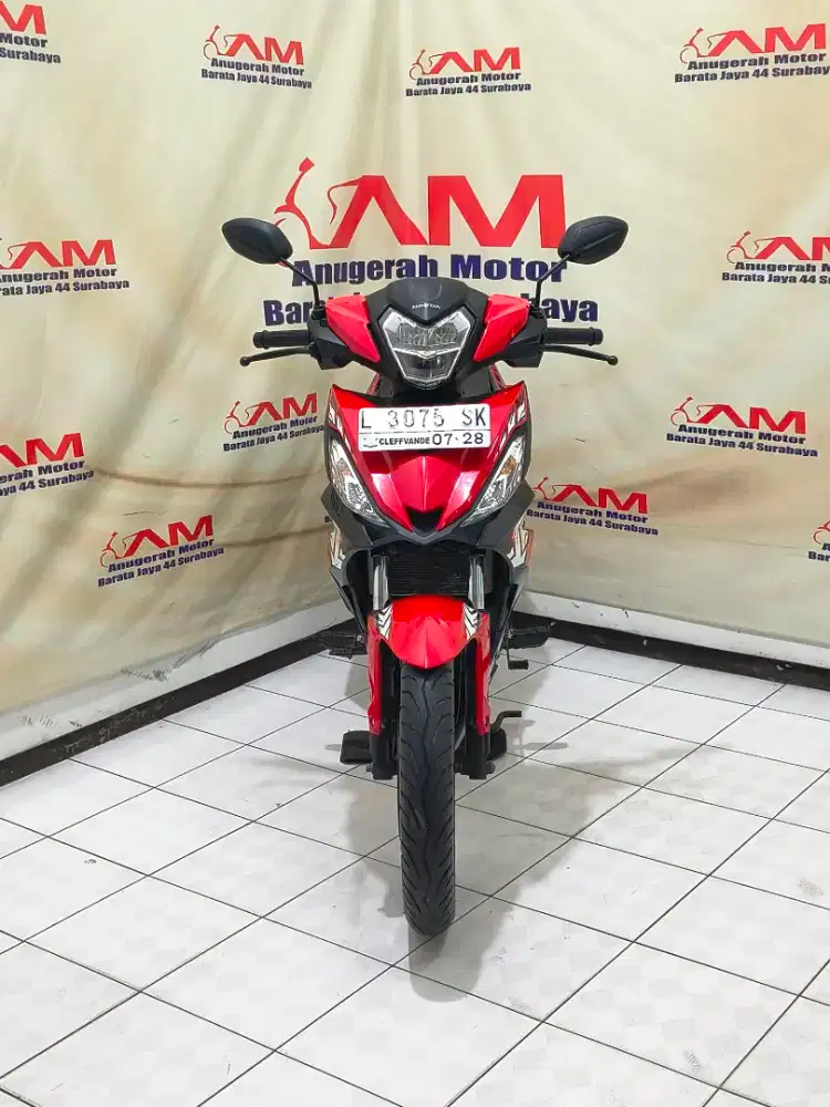 Supra GTR 150 Tahun 2018 warna merah