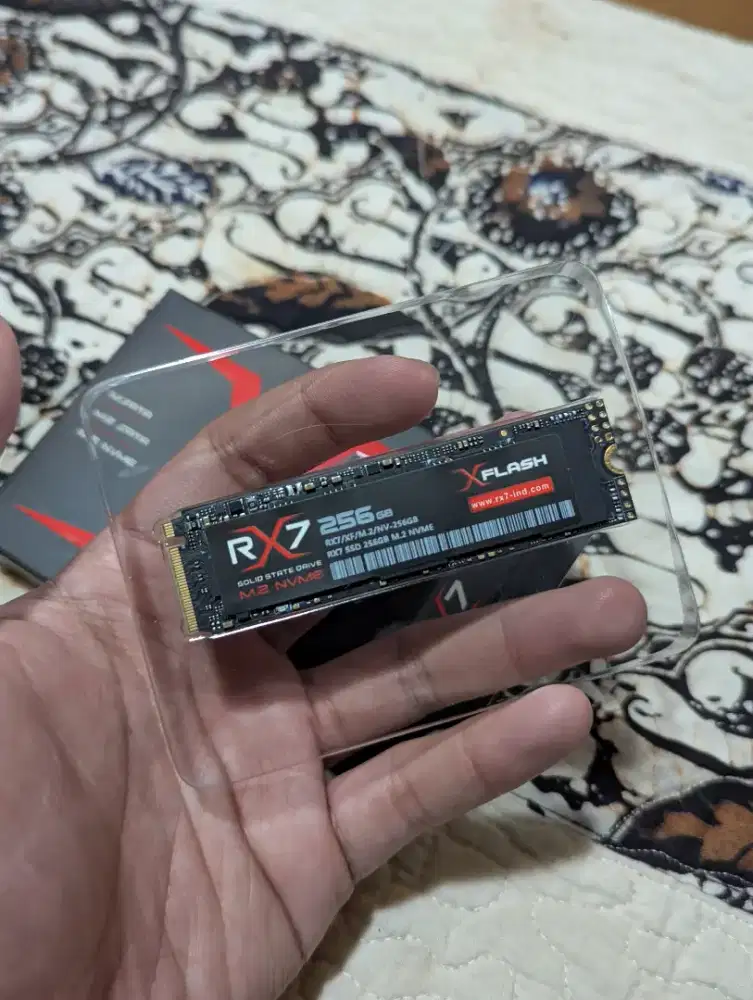 SSD nvme rx7 256 BNOB