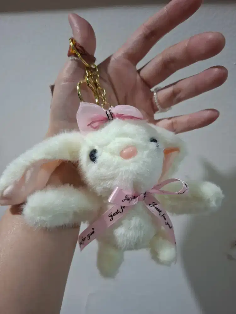Bagcharm bunny ribbon