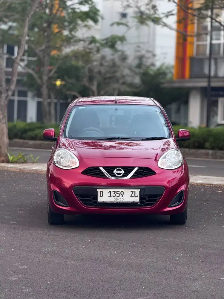 Nissan march matic 2015 marun low km