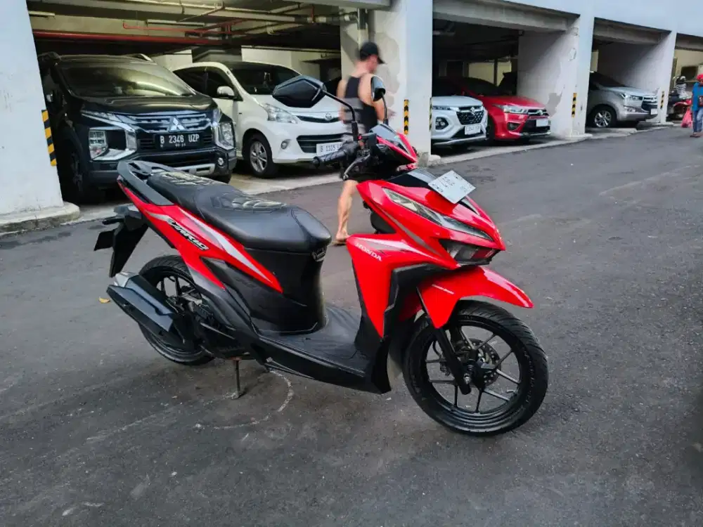 Honda Vario CBS ISS 125cc PGM-FI Tahun 2018