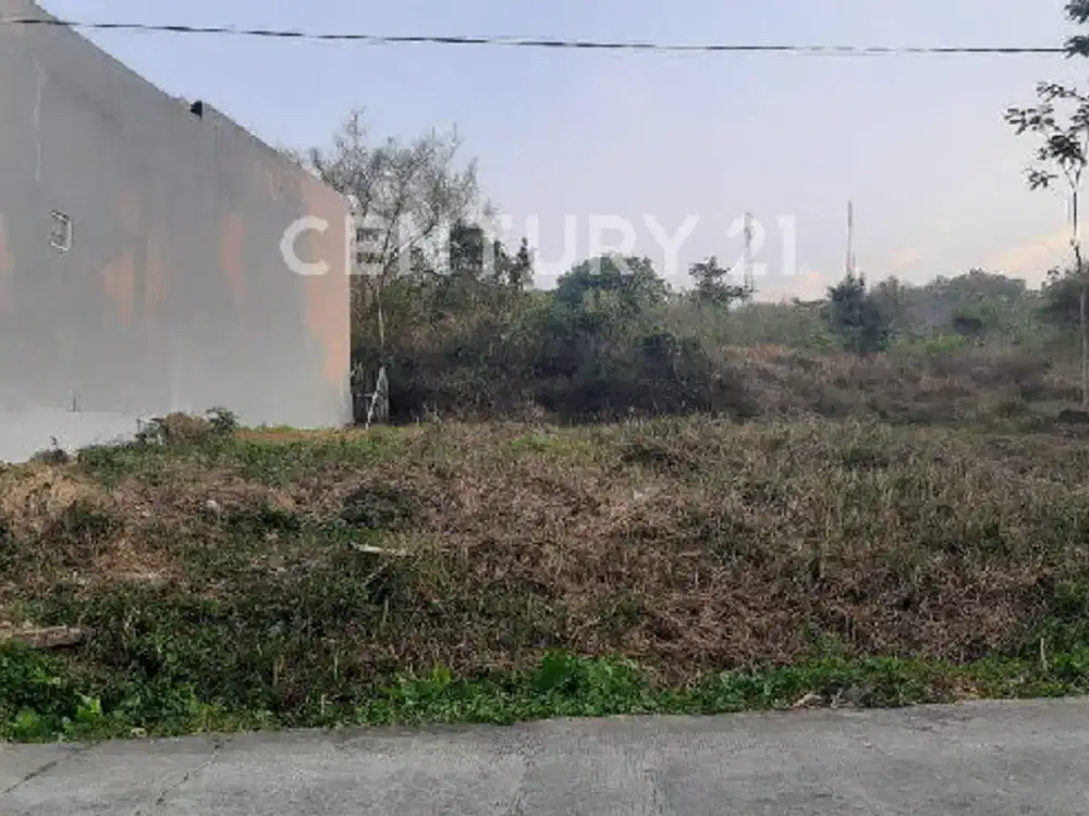 Tanah Dekat Candigolf, SHM Lebr Depan 15 Meter.