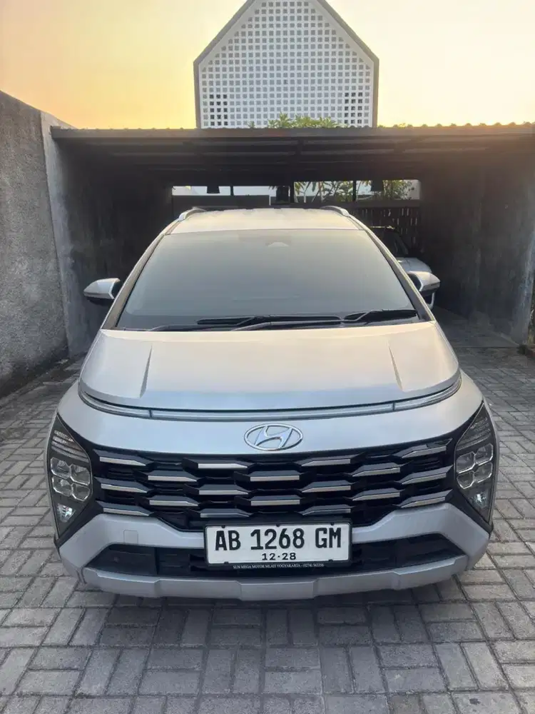 Hyundai Stargazer XPrime 2023 matic km rendah