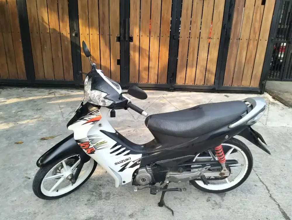 SUZUKI SHOGUN 2004 MOTOR SEHAT SIAP PAKAI LANGSUNG