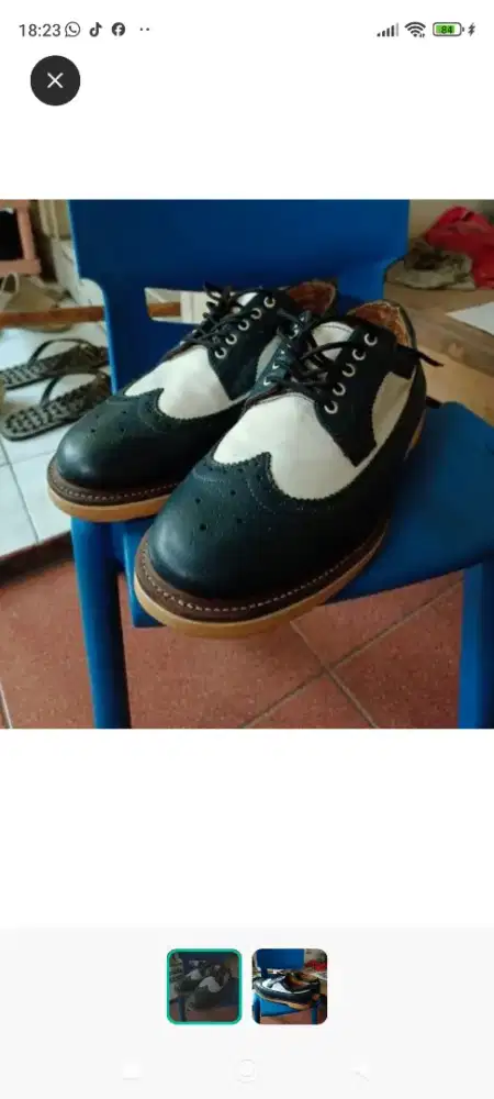 Docmart wingtip
