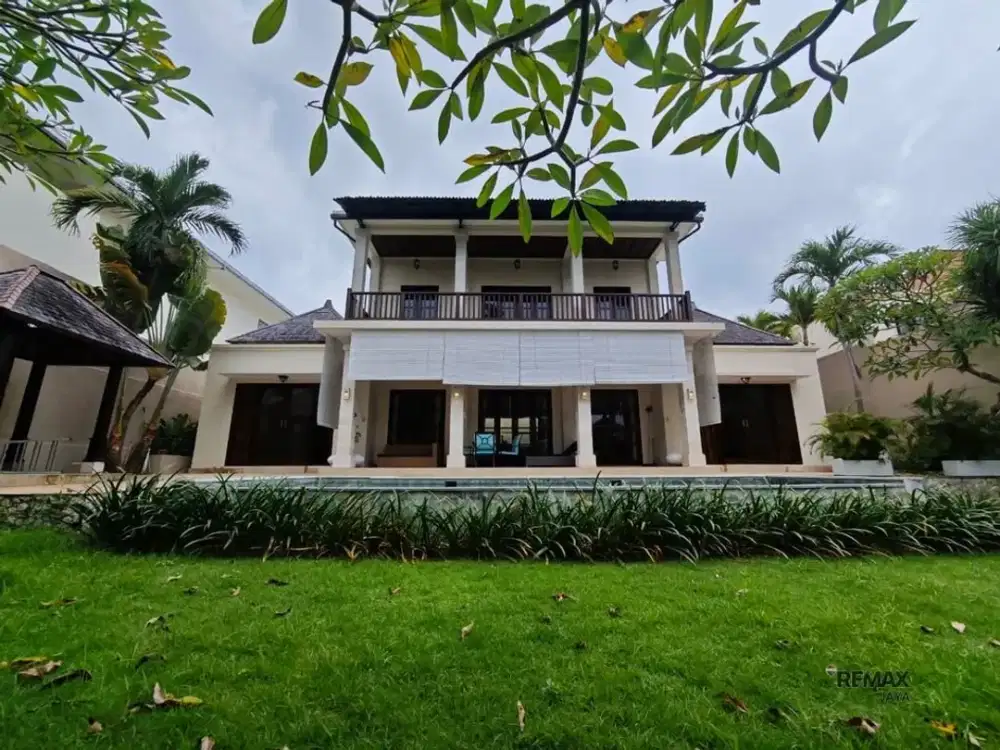Villa Mewah Eksklusif Disewakan, di Kawasan Premium Jimbaran