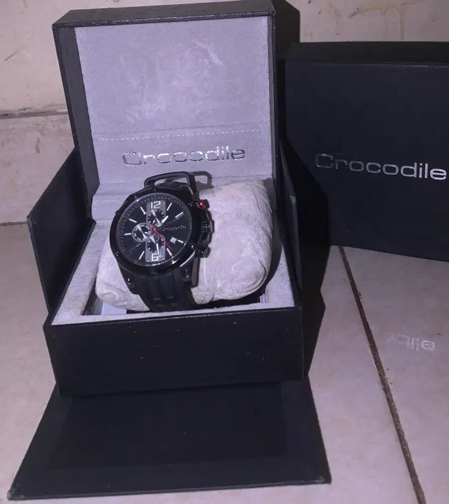 jam tangan pria crocodile