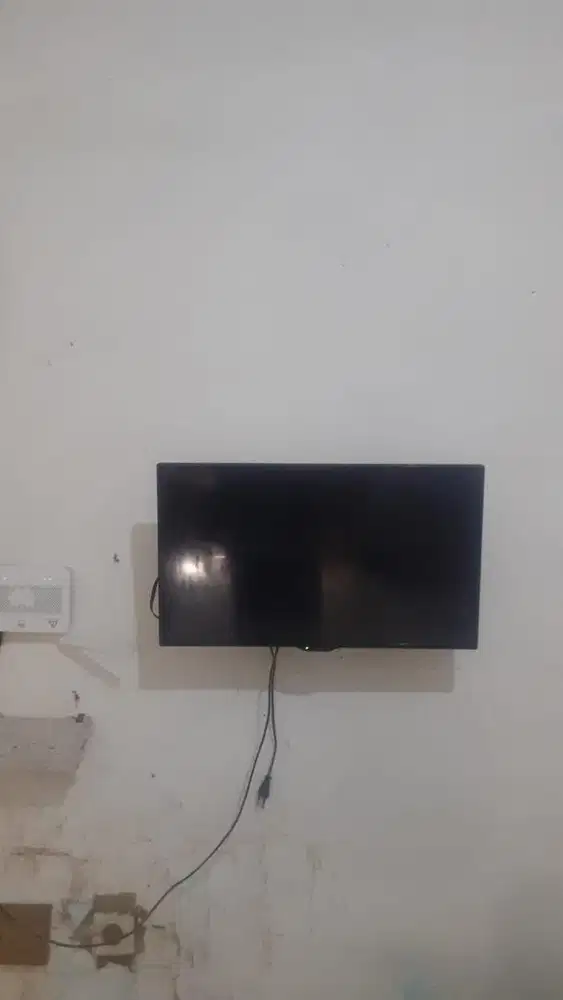 Tv led ukuran 17in