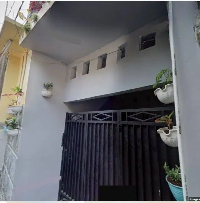CILANDAK DEKAT MRT –MURAH KOST 5 KMR & RUMAH –JALAN GANG DKT JL MOBIL