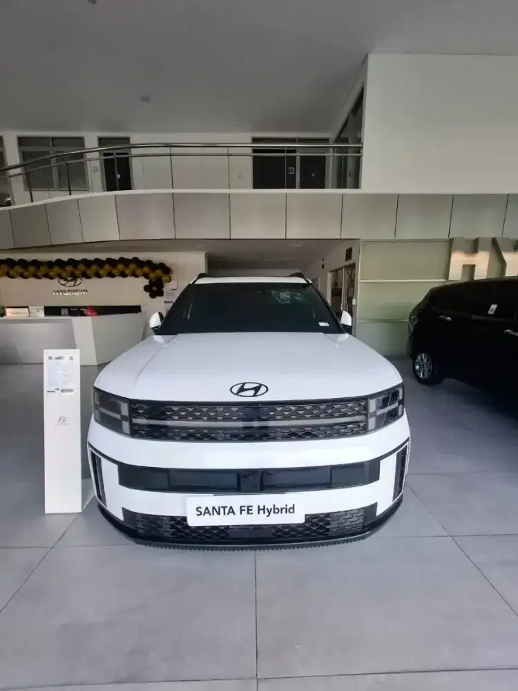 Hyundai Santa Fe Calligraphy HEV