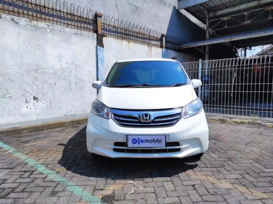 READY STOCK - Freed 1.5 E Bensin-AT-2013 DAC