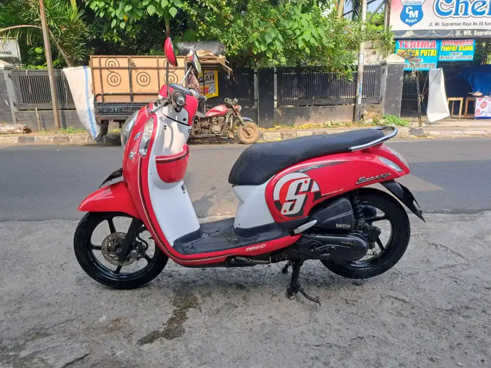 Honda scoopy esp 2016