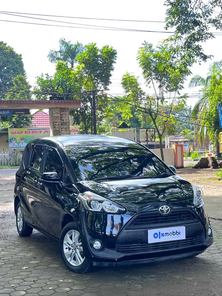 Toyota Sienta 1.5 E Bensin Manual 2016