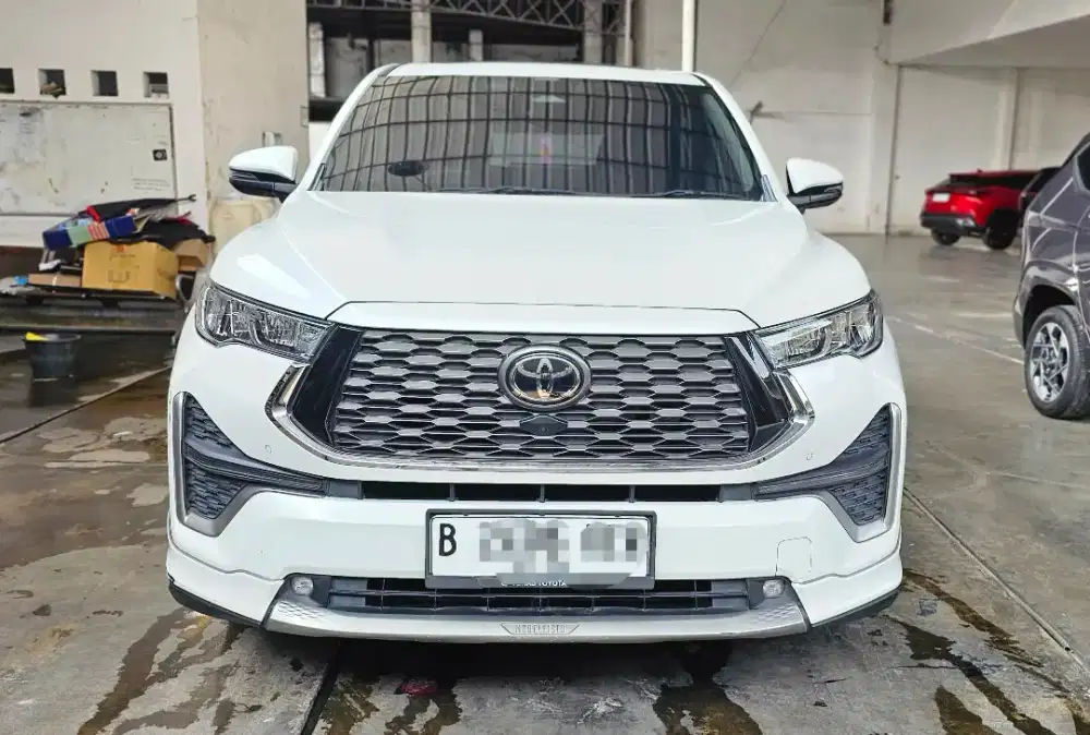 Baru 30rb Km Tangan 1 Toyota Innova Zenix Q hybrid Modelista AT Putih