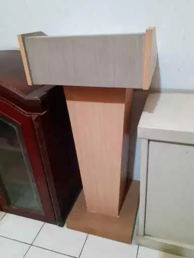 jual meja mimbar
