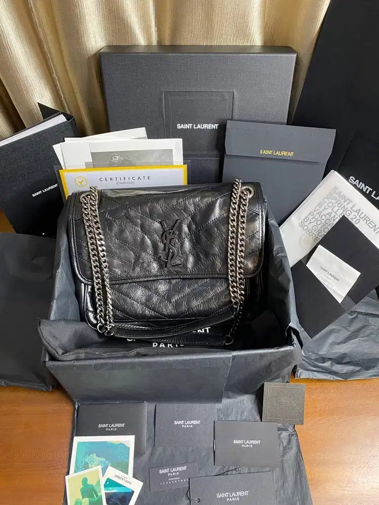 preloved rec 2022 niki medium black shw crinkled leather shoulder bag