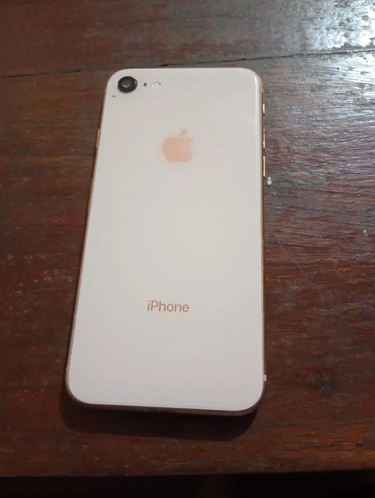 iPhone 8 All Operator 64GB