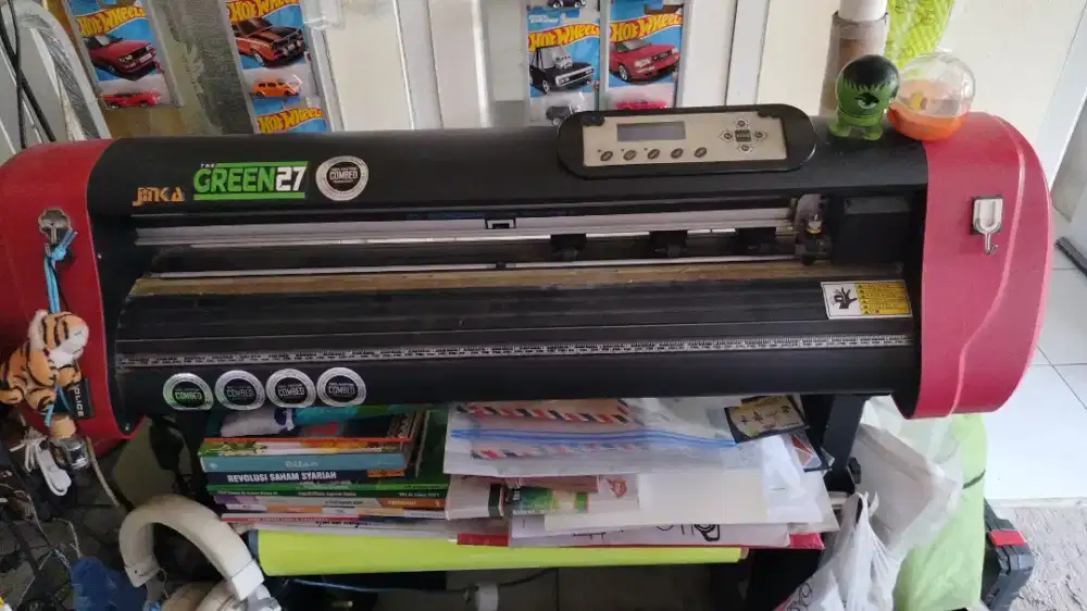 Mesin cutting sticker jink 721