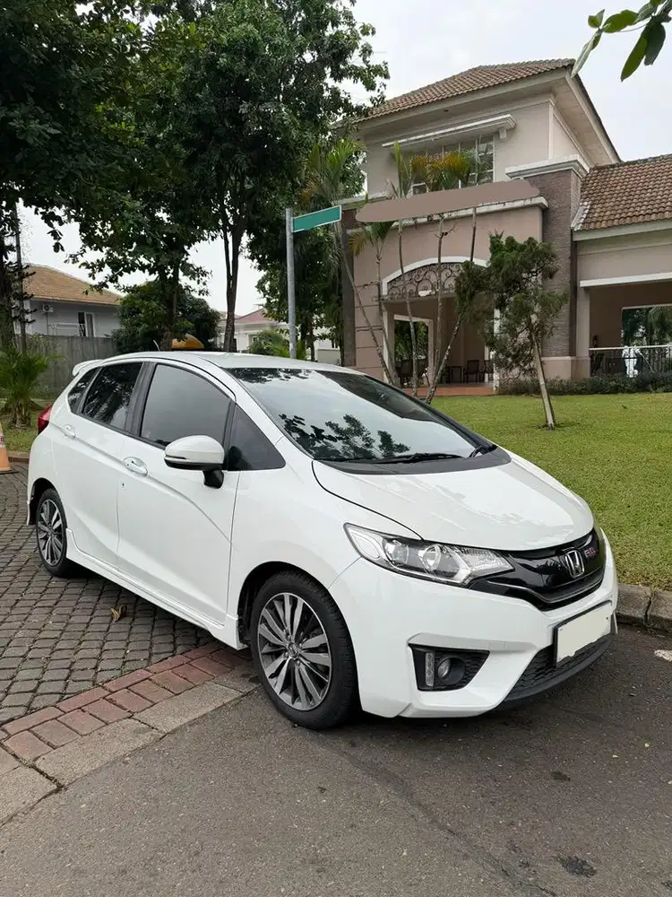 Honda Jazz RS 1.5 CVT-AT 2014