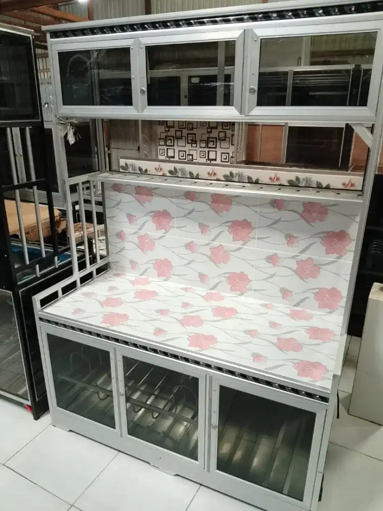 Lemari kompor 3pintu datar