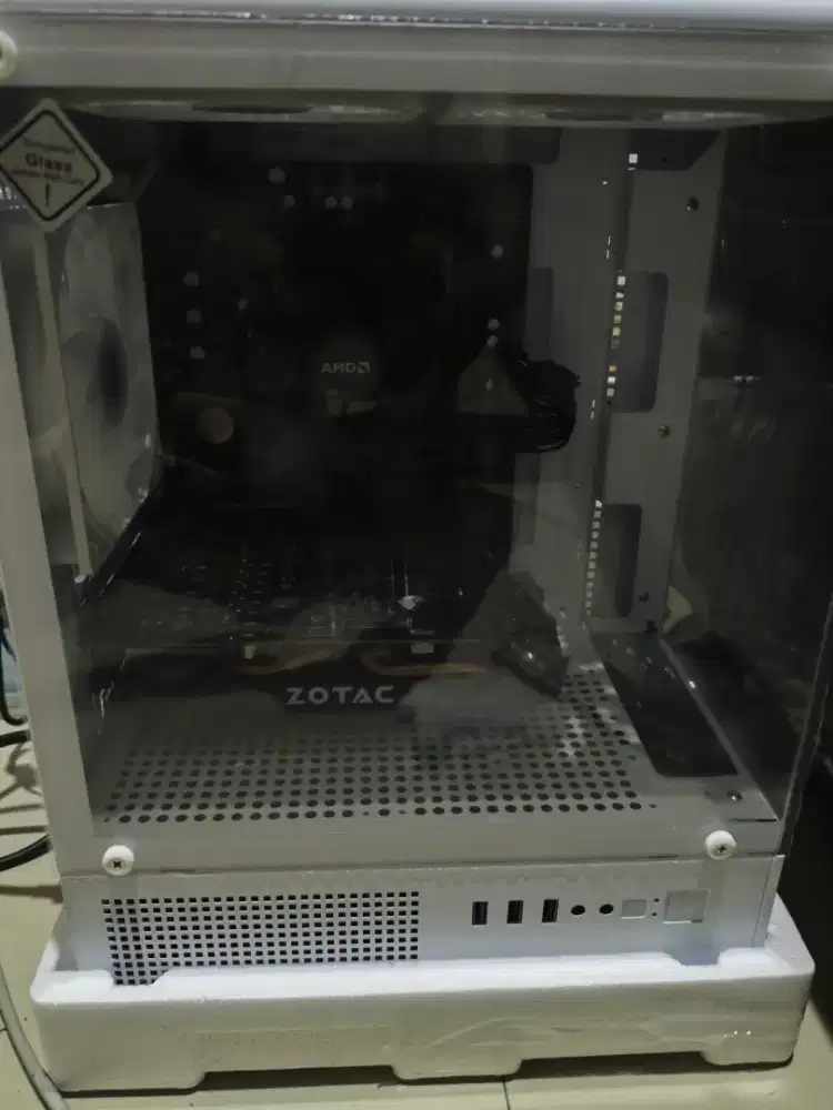 Ryzen 5 3400g GTX 1660 Super
