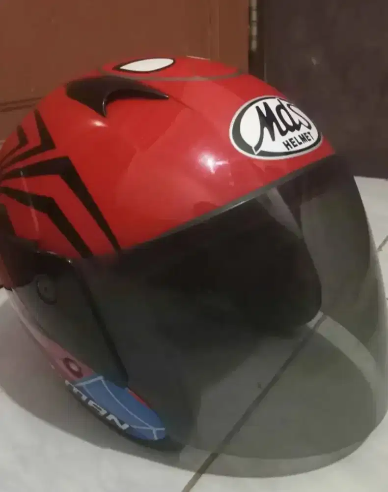 Helm MDS anak usia 4-8 thn