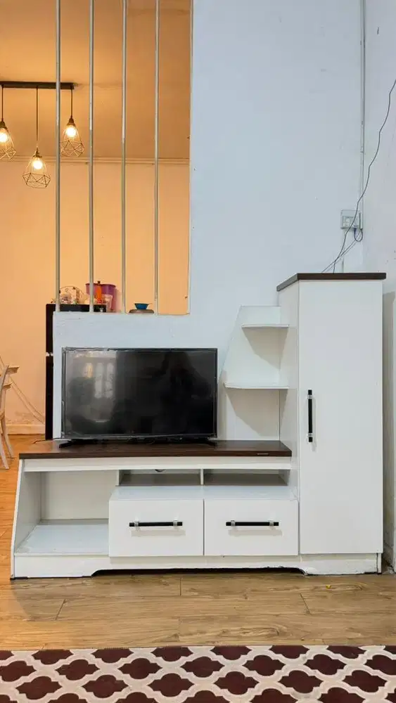 Lemari TV Buffet RTV 1617 Jupiter Matkens