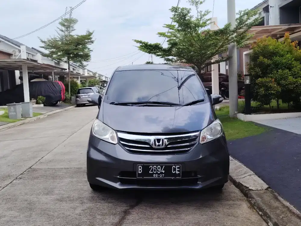 HONDA FREED SD MATIC 2013(AT NON PSD PEMAKAIAN 2014) AC DOUBLE