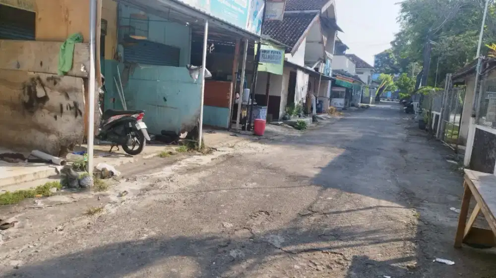 Tanah pekarangan bagus samping persis kampus UPN seturan Depok Sleman