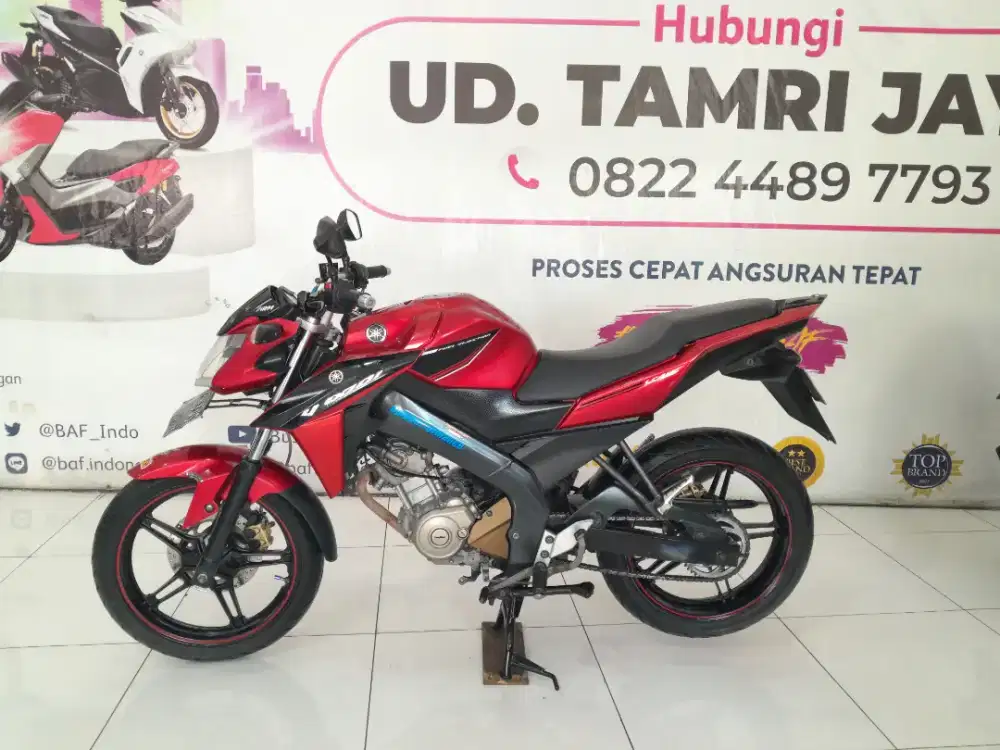 SATSET YAMAHA VIXION ADV 2016