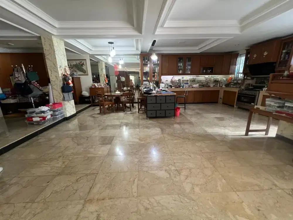 Rumah Pluit Timur Residence Hoek -  Jakarta utara