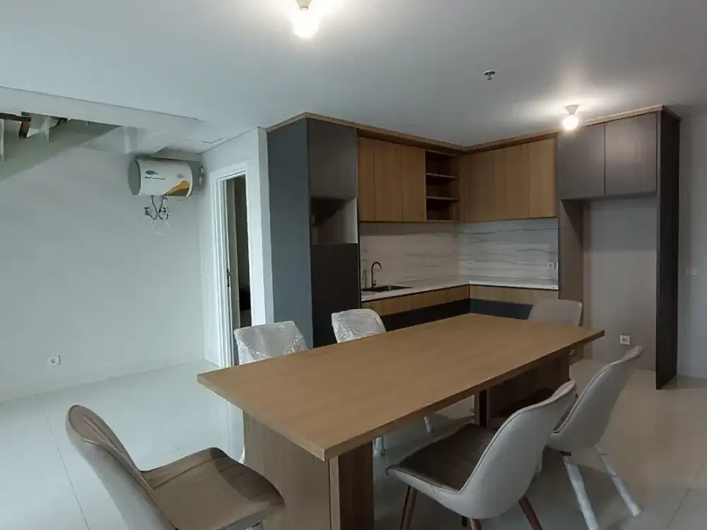 Disewakan Cepat Skyloft Soho Ciputra World Semi Furnish Mewah