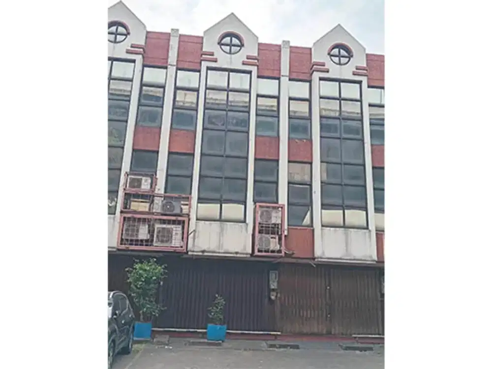 Ruko Boulevard Timur Raya, Kelapa Gading, Ada 7 Ruko