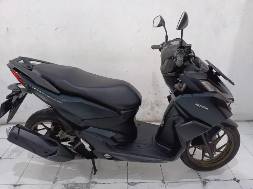 vario 160 thn 2025 hitam dop