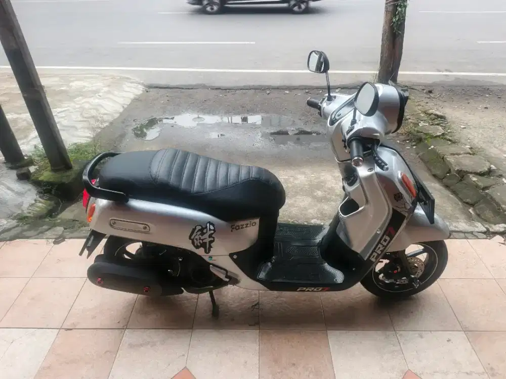 Yamaha Fazzio Lux Hybrid 2023 akhir Bluecore Remoted Keyles Lengkap ++