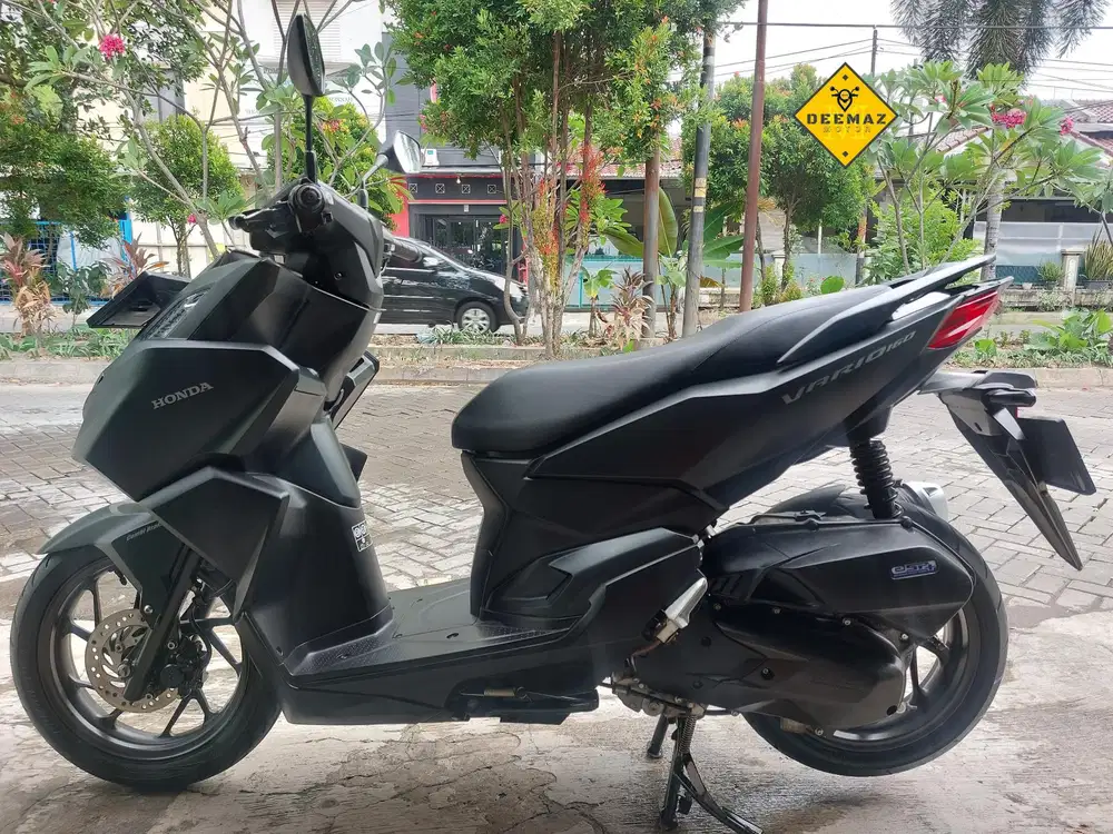 (DP 500 Rb)‼️ Honda Vario 160 CBS Hitam 2023 Cash / Kredit