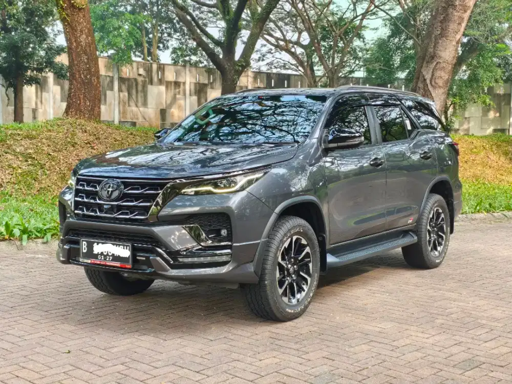 Toyota Fortuner GR 2.4 VRZ 2021