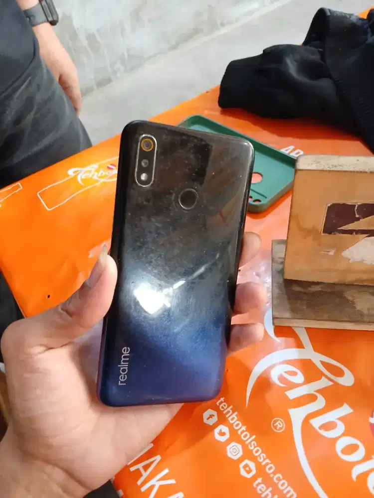 DIJUAL CEPAT, HP REALME 3