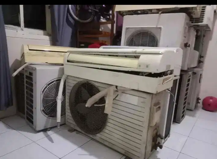 Terima ac bekas rusak mati