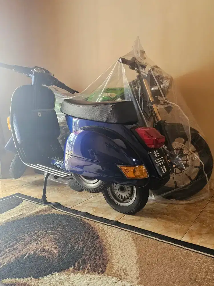 jual santai vespa PS TV tahun 1981