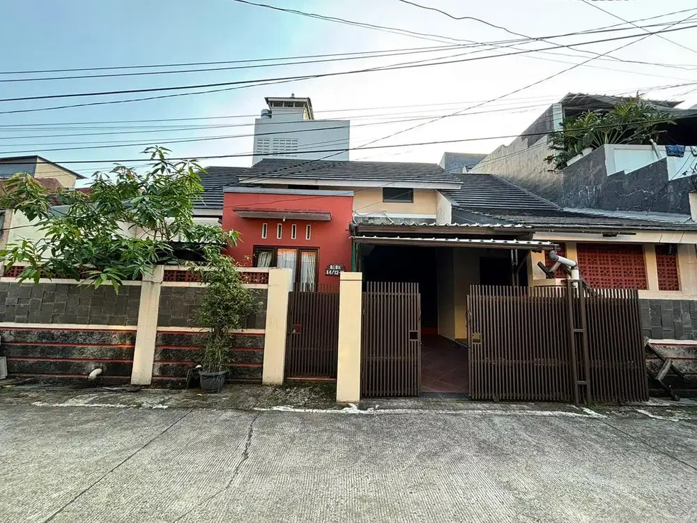 Dijual Rumah Orang Tua sudah SHM (Depok)