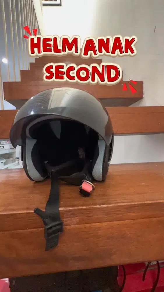 Helm Anak 3-8th