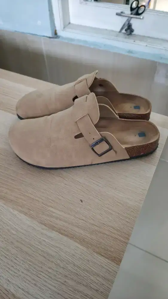 Sepatu Sandal Slip On Kulit Cowok Suko Coklat Size 45 29cm