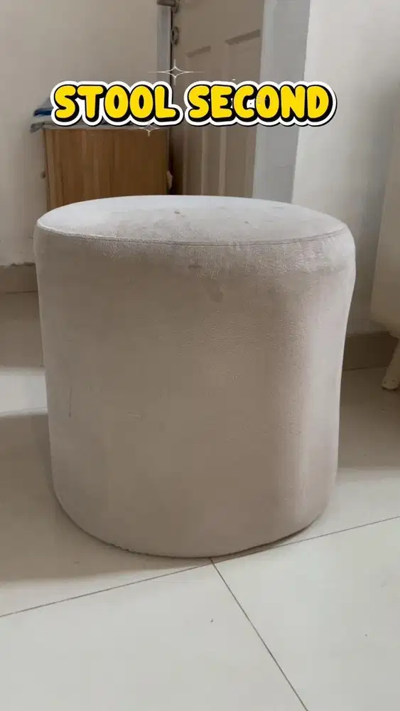 Kursi stool ruang tamu